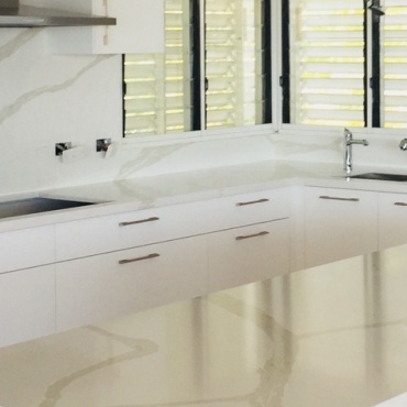 Kitchen QQ Calacutta Primo Quartz